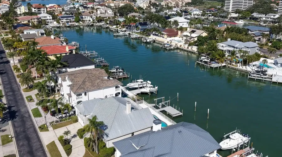 5947 Bayview Circle S, Gulf Port, Florida, 33707, United States, 4 Bedrooms Bedrooms, 12 Rooms Rooms,3 BathroomsBathrooms,Residential,For Sale,Bayview,1999947