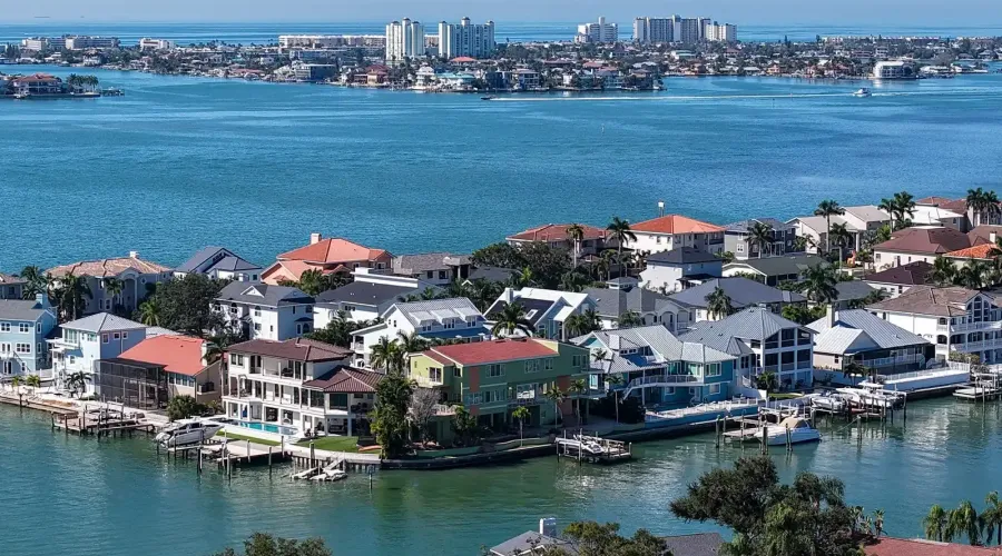 5947 Bayview Circle S, Gulf Port, Florida, 33707, United States, 4 Bedrooms Bedrooms, 12 Rooms Rooms,3 BathroomsBathrooms,Residential,For Sale,Bayview,1999947