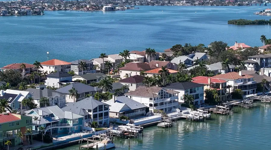 5947 Bayview Circle S, Gulf Port, Florida, 33707, United States, 4 Bedrooms Bedrooms, 12 Rooms Rooms,3 BathroomsBathrooms,Residential,For Sale,Bayview,1999947