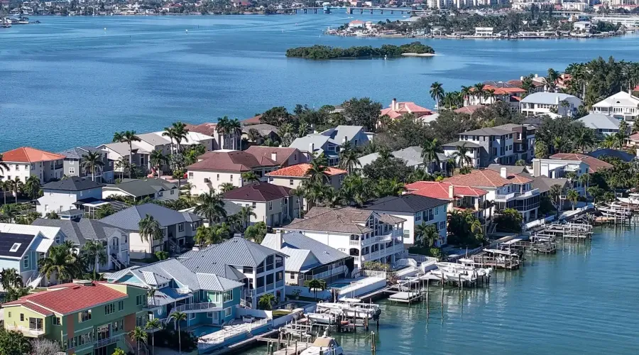 5947 Bayview Circle S, Gulf Port, Florida, 33707, United States, 4 Bedrooms Bedrooms, 12 Rooms Rooms,3 BathroomsBathrooms,Residential,For Sale,Bayview,1999947