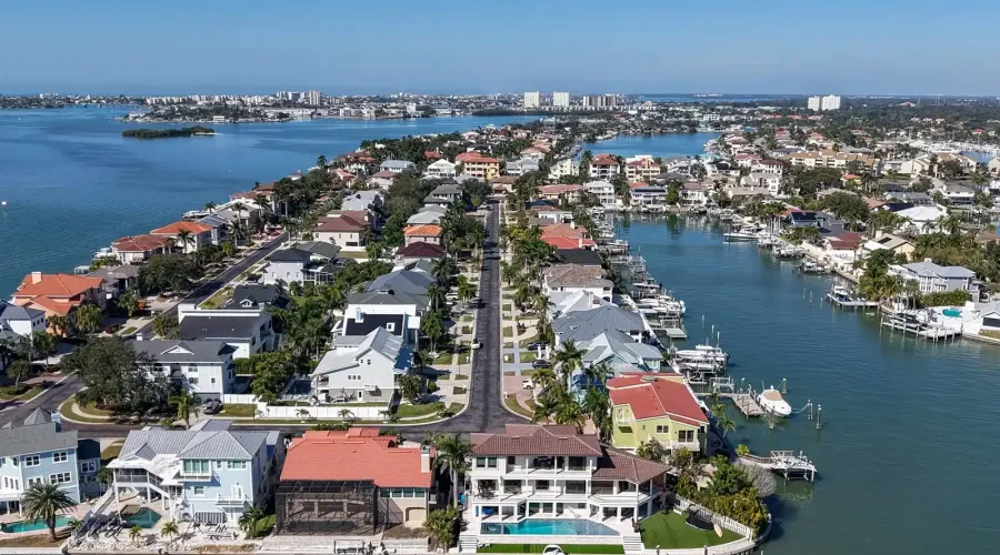 5947 Bayview Circle S, Gulf Port, Florida, 33707, United States, 4 Bedrooms Bedrooms, 12 Rooms Rooms,3 BathroomsBathrooms,Residential,For Sale,Bayview,1999947