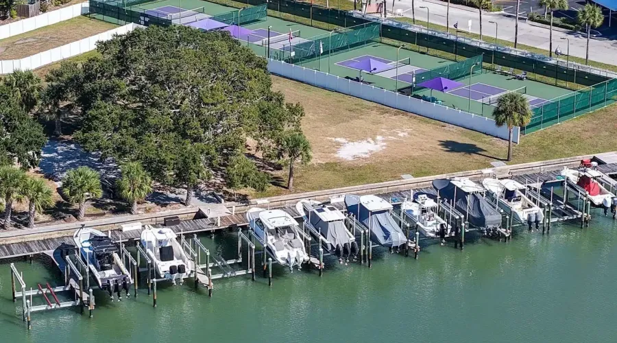 5947 Bayview Circle S, Gulf Port, Florida, 33707, United States, 4 Bedrooms Bedrooms, 12 Rooms Rooms,3 BathroomsBathrooms,Residential,For Sale,Bayview,1999947