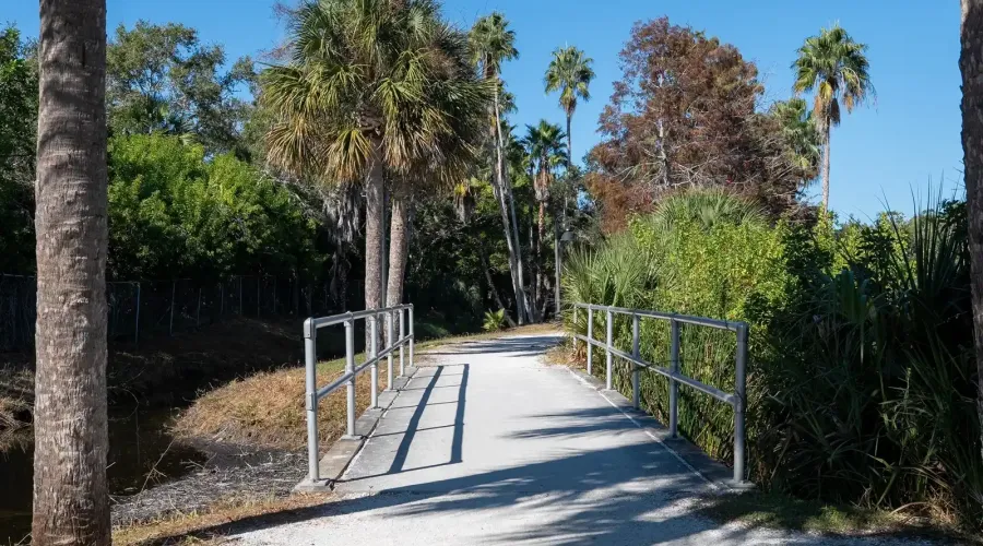 5947 Bayview Circle S, Gulf Port, Florida, 33707, United States, 4 Bedrooms Bedrooms, 12 Rooms Rooms,3 BathroomsBathrooms,Residential,For Sale,Bayview,1999947