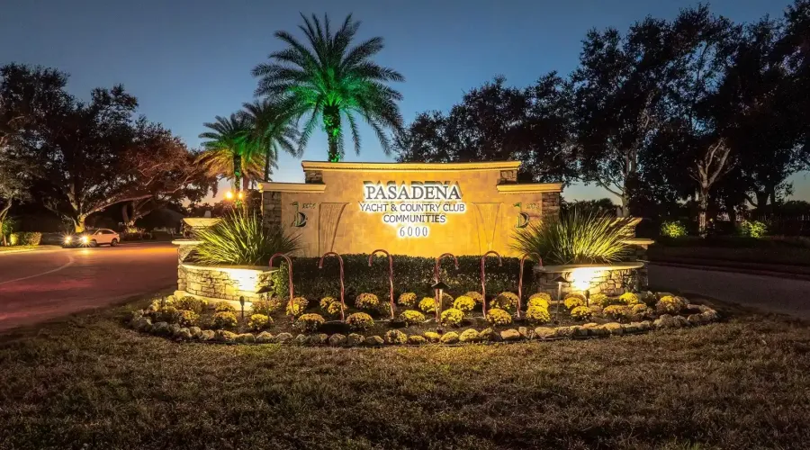 5947 Bayview Circle S, Gulf Port, Florida, 33707, United States, 4 Bedrooms Bedrooms, 12 Rooms Rooms,3 BathroomsBathrooms,Residential,For Sale,Bayview,1999947