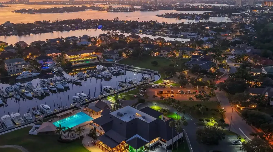 5947 Bayview Circle S, Gulf Port, Florida, 33707, United States, 4 Bedrooms Bedrooms, 12 Rooms Rooms,3 BathroomsBathrooms,Residential,For Sale,Bayview,1999947