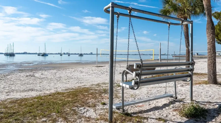 5947 Bayview Circle S, Gulf Port, Florida, 33707, United States, 4 Bedrooms Bedrooms, 12 Rooms Rooms,3 BathroomsBathrooms,Residential,For Sale,Bayview,1999947