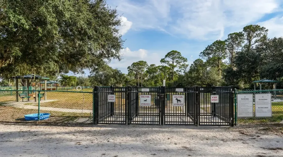 6421 Blue Grosbeak Circle, Lakewood Ranch, Florida, 34202, United States, 4 Bedrooms Bedrooms, ,3 BathroomsBathrooms,Residential,For Sale,Blue Grosbeak,2001085