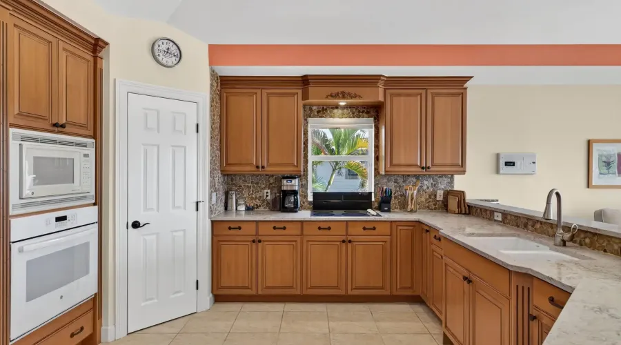 785 Birdie View Point, Sanibel, Florida, 33957, United States, 3 Bedrooms Bedrooms, 15 Rooms Rooms,2 BathroomsBathrooms,Residential,For Sale,Birdie View ,2001383