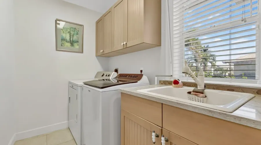 785 Birdie View Point, Sanibel, Florida, 33957, United States, 3 Bedrooms Bedrooms, 15 Rooms Rooms,2 BathroomsBathrooms,Residential,For Sale,Birdie View ,2001383