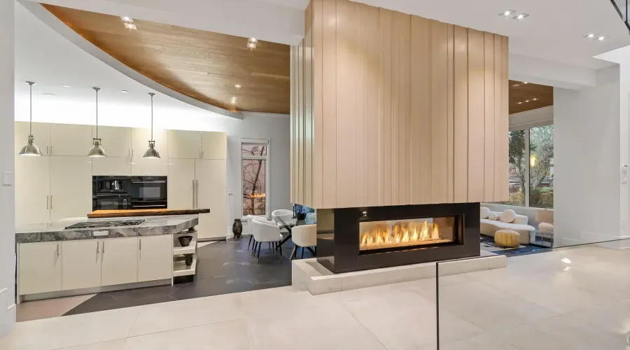 67 Lake Promenade, Toronto, Ontario, M8W 1A2, Canada, 4 Bedrooms Bedrooms, ,8 BathroomsBathrooms,Residential,For Sale,2002365