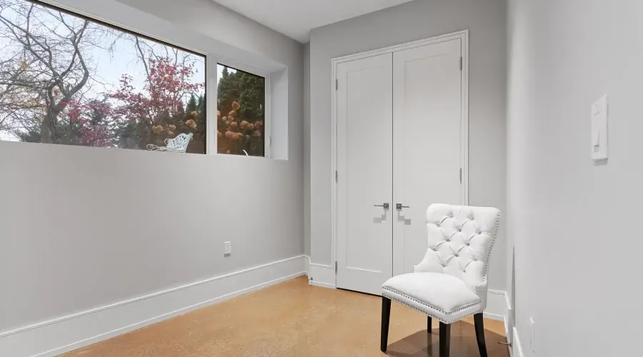 67 Lake Promenade, Toronto, Ontario, M8W 1A2, Canada, 4 Bedrooms Bedrooms, ,8 BathroomsBathrooms,Residential,For Sale,2002365