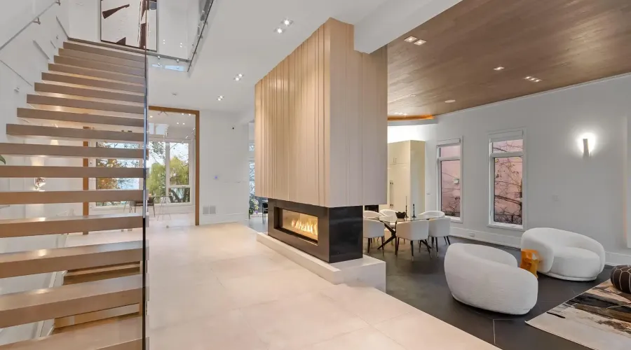 67 Lake Promenade, Toronto, Ontario, M8W 1A2, Canada, 4 Bedrooms Bedrooms, ,8 BathroomsBathrooms,Residential,For Sale,2002365