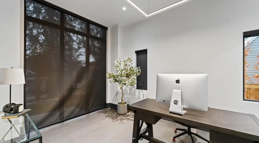 417 Union Street, Oakville, Ontario, L6J 1E7, Canada, 4 Bedrooms Bedrooms, ,8 BathroomsBathrooms,Residential,For Sale,2003569