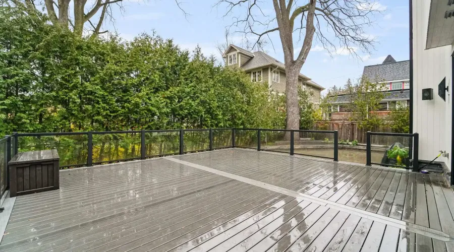 417 Union Street, Oakville, Ontario, L6J 1E7, Canada, 4 Bedrooms Bedrooms, ,8 BathroomsBathrooms,Residential,For Sale,2003569