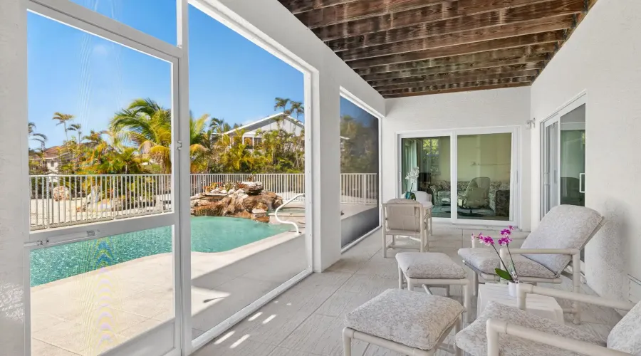 517 Lake Murex Circle, Sanibel, Florida, 33957, United States, 4 Bedrooms Bedrooms, 12 Rooms Rooms,3 BathroomsBathrooms,Residential,For Sale,Lake Murex,2003571