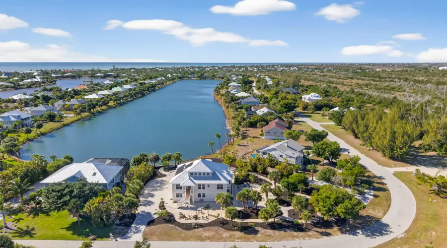 517 Lake Murex Circle, Sanibel, Florida, 33957, United States, 4 Bedrooms Bedrooms, 12 Rooms Rooms,3 BathroomsBathrooms,Residential,For Sale,Lake Murex,2003571