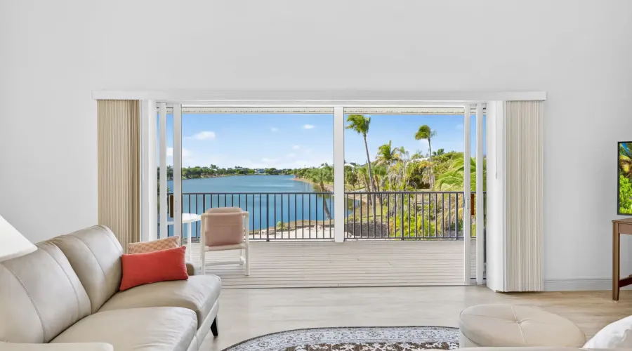 517 Lake Murex Circle, Sanibel, Florida, 33957, United States, 4 Bedrooms Bedrooms, 12 Rooms Rooms,3 BathroomsBathrooms,Residential,For Sale,Lake Murex,2003571