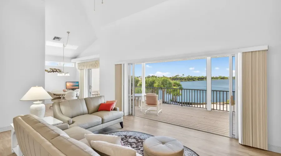 517 Lake Murex Circle, Sanibel, Florida, 33957, United States, 4 Bedrooms Bedrooms, 12 Rooms Rooms,3 BathroomsBathrooms,Residential,For Sale,Lake Murex,2003571