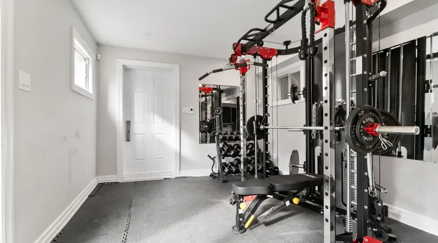 2552 Jarvis Street, Mississauga, Ontario, L5C 2P6, Canada, 6 Bedrooms Bedrooms, ,6 BathroomsBathrooms,Residential,For Sale,2003572