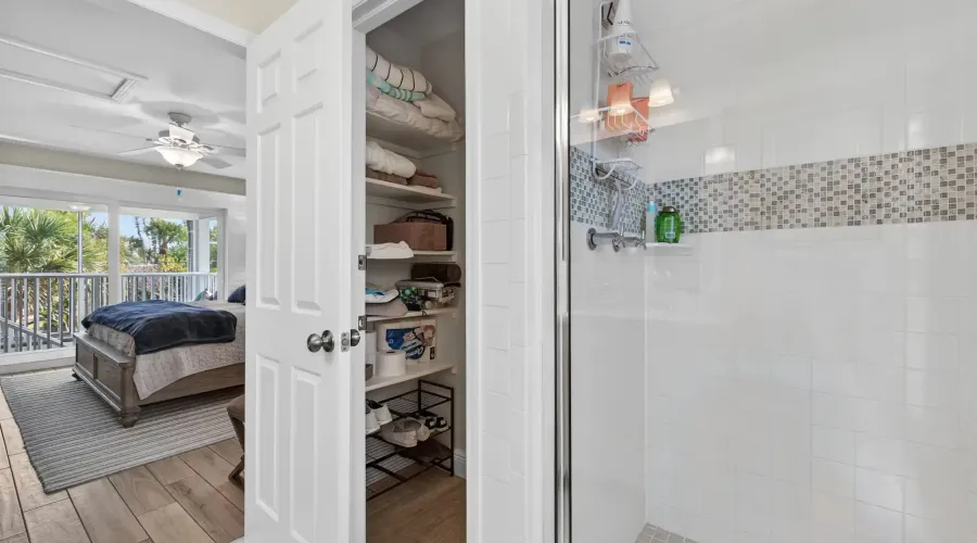 243 Southwinds Drive, Sanibel, Florida, 33957, United States, 4 Bedrooms Bedrooms, 10 Rooms Rooms,2 BathroomsBathrooms,Residential,For Sale,Southwinds,2003573