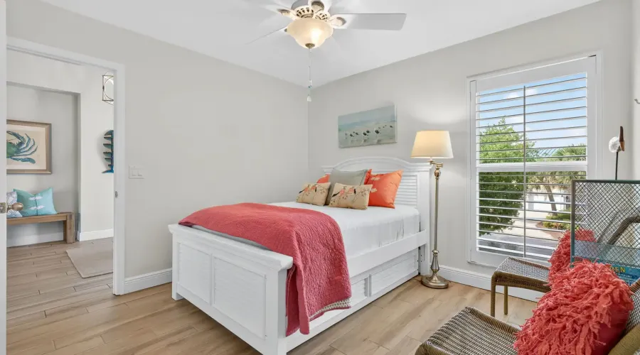 243 Southwinds Drive, Sanibel, Florida, 33957, United States, 4 Bedrooms Bedrooms, 10 Rooms Rooms,2 BathroomsBathrooms,Residential,For Sale,Southwinds,2003573