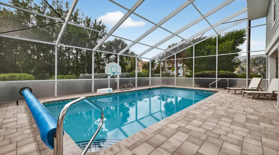 243 Southwinds Drive, Sanibel, Florida, 33957, United States, 4 Bedrooms Bedrooms, 10 Rooms Rooms,2 BathroomsBathrooms,Residential,For Sale,Southwinds,2003573