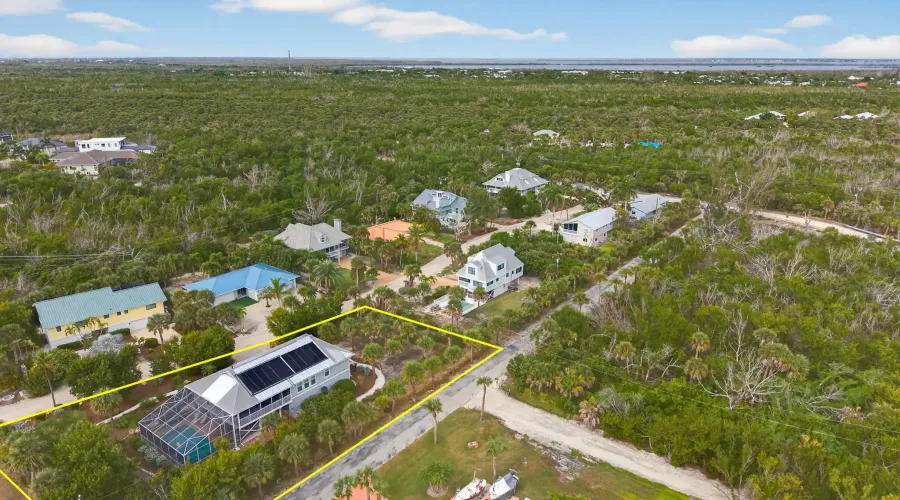 243 Southwinds Drive, Sanibel, Florida, 33957, United States, 4 Bedrooms Bedrooms, 10 Rooms Rooms,2 BathroomsBathrooms,Residential,For Sale,Southwinds,2003573