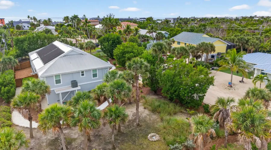 243 Southwinds Drive, Sanibel, Florida, 33957, United States, 4 Bedrooms Bedrooms, 10 Rooms Rooms,2 BathroomsBathrooms,Residential,For Sale,Southwinds,2003573