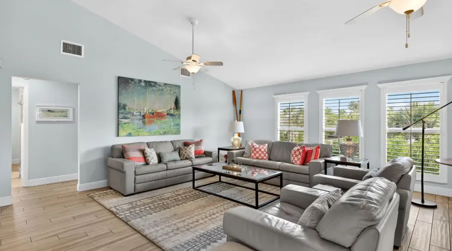 243 Southwinds Drive, Sanibel, Florida, 33957, United States, 4 Bedrooms Bedrooms, 10 Rooms Rooms,2 BathroomsBathrooms,Residential,For Sale,Southwinds,2003573