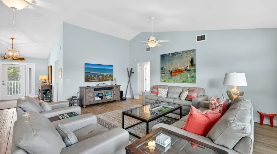 243 Southwinds Drive, Sanibel, Florida, 33957, United States, 4 Bedrooms Bedrooms, 10 Rooms Rooms,2 BathroomsBathrooms,Residential,For Sale,Southwinds,2003573