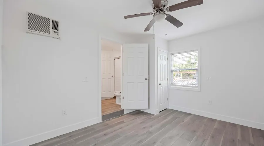 910 Fitzhugh Street, Sanibel, Florida, 33957, United States, 4 Bedrooms Bedrooms, 9 Rooms Rooms,2 BathroomsBathrooms,Residential,For Sale,Fitzhugh,2008356