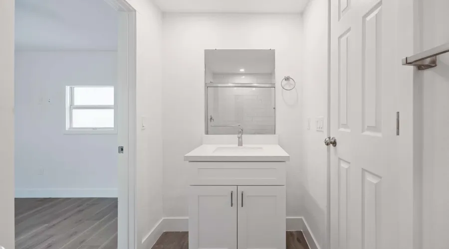 910 Fitzhugh Street, Sanibel, Florida, 33957, United States, 4 Bedrooms Bedrooms, 9 Rooms Rooms,2 BathroomsBathrooms,Residential,For Sale,Fitzhugh,2008356