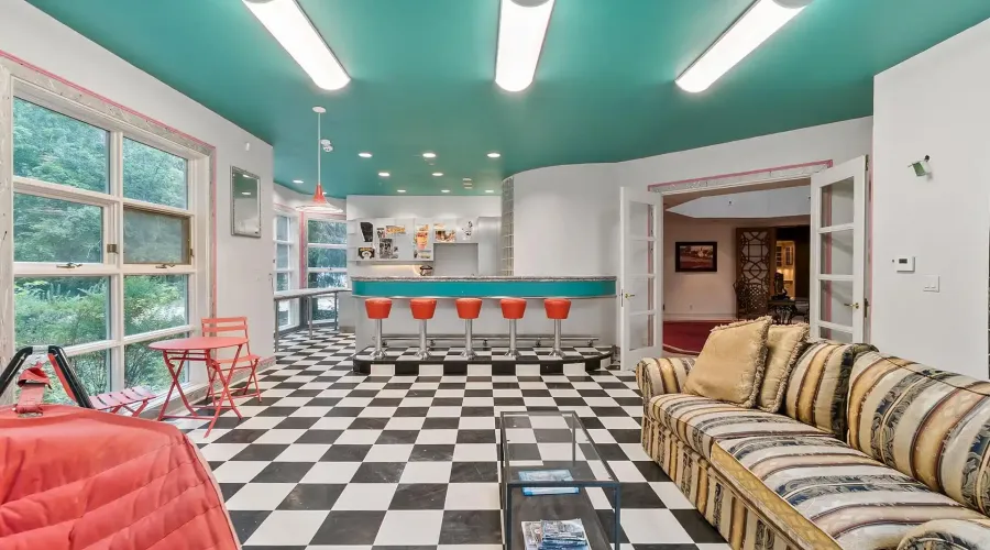 9 Flaherty Lane, Caledon, Ontario, L7K 2P2, Canada, 6 Bedrooms Bedrooms, ,10 BathroomsBathrooms,Residential,For Sale,2009185