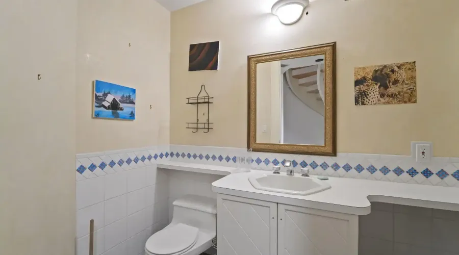 9 Flaherty Lane, Caledon, Ontario, L7K 2P2, Canada, 6 Bedrooms Bedrooms, ,10 BathroomsBathrooms,Residential,For Sale,2009185