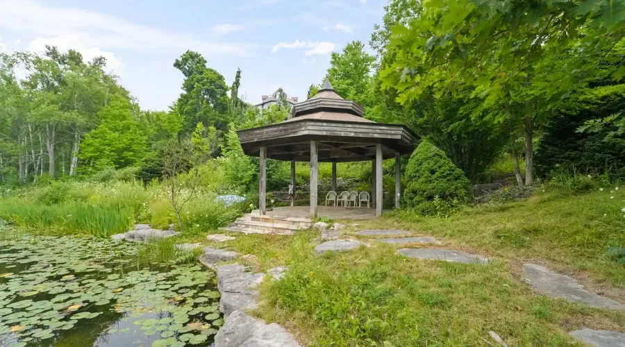 9 Flaherty Lane, Caledon, Ontario, L7K 2P2, Canada, 6 Bedrooms Bedrooms, ,10 BathroomsBathrooms,Residential,For Sale,2009185