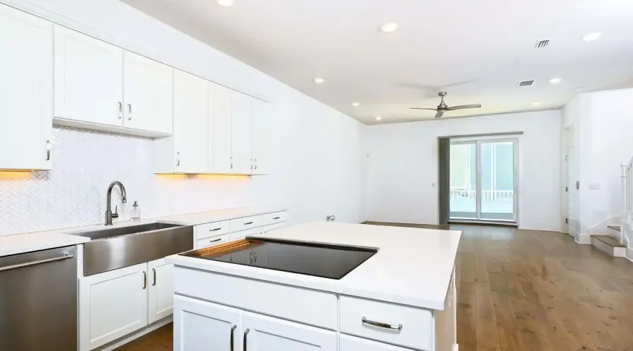 516 Laurel Park Drive, Sarasota, Florida, 34236, United States, 3 Bedrooms Bedrooms, 6 Rooms Rooms,3 BathroomsBathrooms,Residential,For Sale,Enclave at Laurel Park ,Laurel Park,2009431