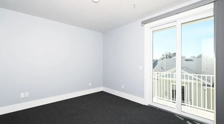 516 Laurel Park Drive, Sarasota, Florida, 34236, United States, 3 Bedrooms Bedrooms, 6 Rooms Rooms,3 BathroomsBathrooms,Residential,For Sale,Enclave at Laurel Park ,Laurel Park,2009431