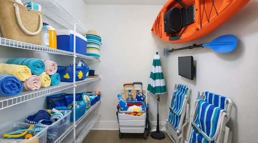 516 Laurel Park Drive, Sarasota, Florida, 34236, United States, 3 Bedrooms Bedrooms, 6 Rooms Rooms,3 BathroomsBathrooms,Residential,For Sale,Enclave at Laurel Park ,Laurel Park,2009431