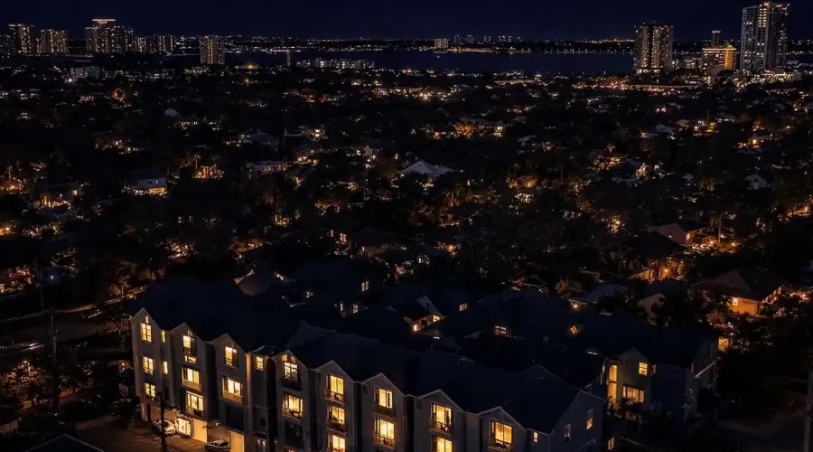 516 Laurel Park Drive, Sarasota, Florida, 34236, United States, 3 Bedrooms Bedrooms, 6 Rooms Rooms,3 BathroomsBathrooms,Residential,For Sale,Enclave at Laurel Park ,Laurel Park,2009431