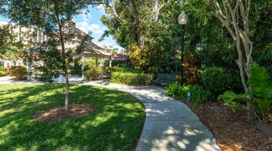 516 Laurel Park Drive, Sarasota, Florida, 34236, United States, 3 Bedrooms Bedrooms, 6 Rooms Rooms,3 BathroomsBathrooms,Residential,For Sale,Enclave at Laurel Park ,Laurel Park,2009431