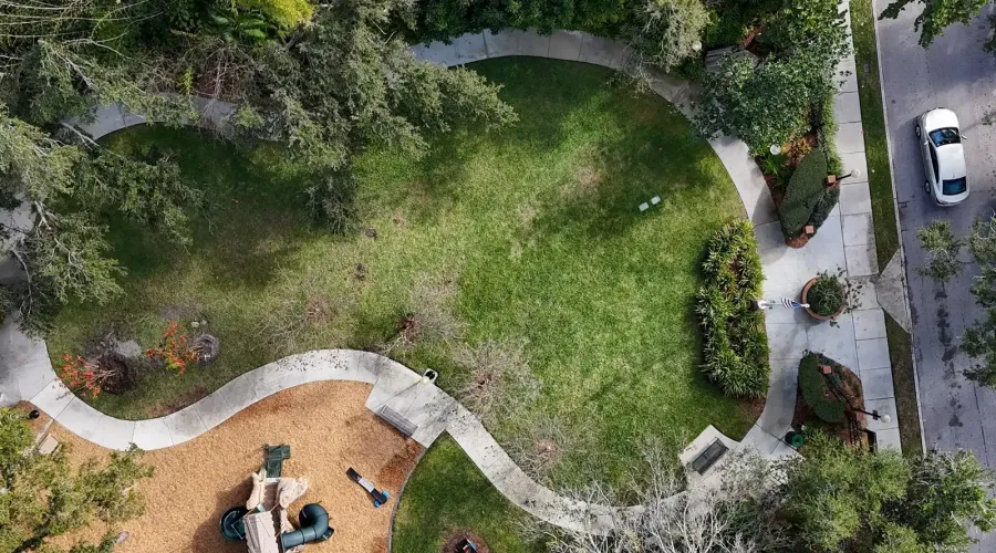 516 Laurel Park Drive, Sarasota, Florida, 34236, United States, 3 Bedrooms Bedrooms, 6 Rooms Rooms,3 BathroomsBathrooms,Residential,For Sale,Enclave at Laurel Park ,Laurel Park,2009431