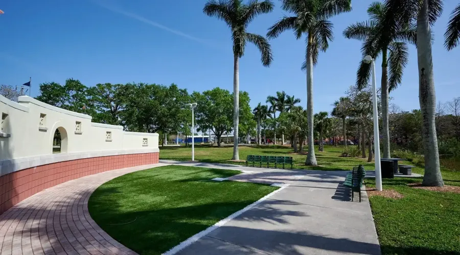 516 Laurel Park Drive, Sarasota, Florida, 34236, United States, 3 Bedrooms Bedrooms, 6 Rooms Rooms,3 BathroomsBathrooms,Residential,For Sale,Enclave at Laurel Park ,Laurel Park,2009431