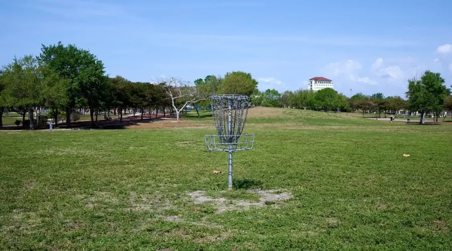 516 Laurel Park Drive, Sarasota, Florida, 34236, United States, 3 Bedrooms Bedrooms, 6 Rooms Rooms,3 BathroomsBathrooms,Residential,For Sale,Enclave at Laurel Park ,Laurel Park,2009431