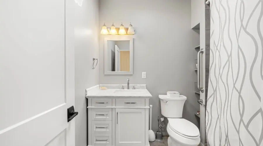 207 Rowley Bridge Road, Topsfield, Massachusetts, 01983, United States, 4 Bedrooms Bedrooms, 10 Rooms Rooms,3 BathroomsBathrooms,Residential,For Sale,Rowley Bridge ,2009874