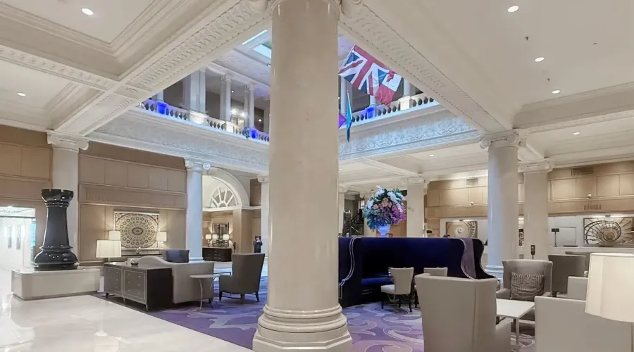 22 Leader Lane, Toronto, Ontario, M5E 0B2, Canada, 1 Bedroom Bedrooms, 3 Rooms Rooms,1 BathroomBathrooms,Condo,For Sale,Omni King Edward Hotel,Leader,522,2009875