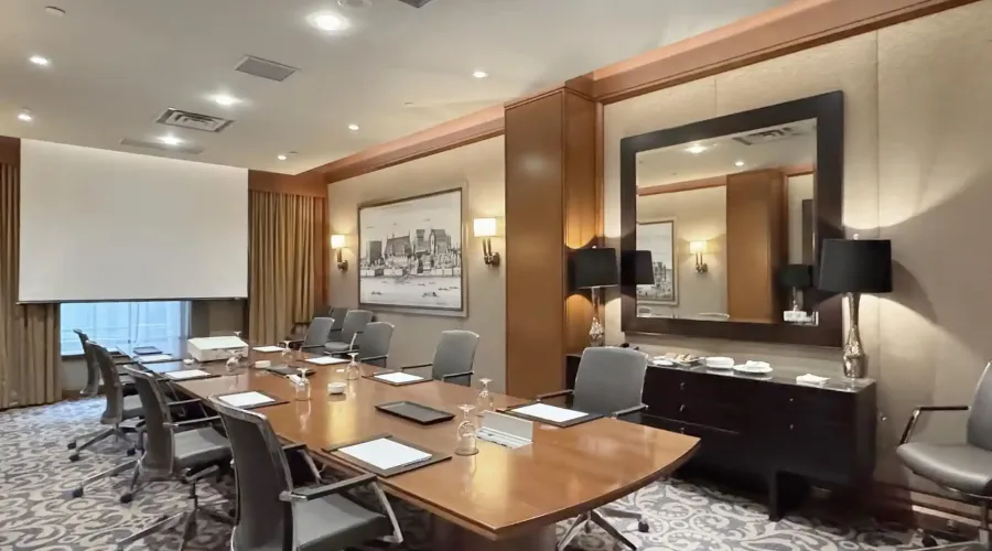 22 Leader Lane, Toronto, Ontario, M5E 0B2, Canada, 1 Bedroom Bedrooms, 3 Rooms Rooms,1 BathroomBathrooms,Condo,For Sale,Omni King Edward Hotel,Leader,522,2009875