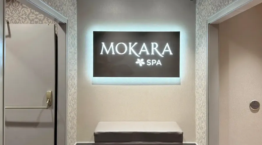 22 Leader Lane, Toronto, Ontario, M5E 0B2, Canada, 1 Bedroom Bedrooms, 3 Rooms Rooms,1 BathroomBathrooms,Condo,For Sale,Omni King Edward Hotel,Leader,522,2009875