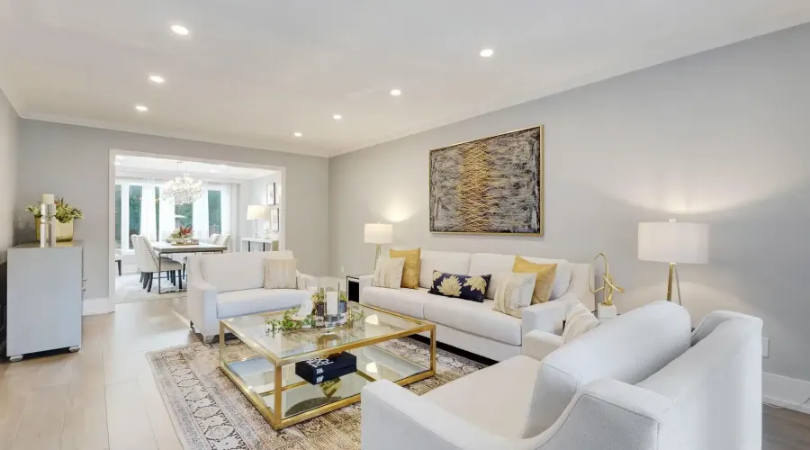 807 Indian Road, Mississauga, Ontario, L5H 1R4, Canada, 4 Bedrooms Bedrooms, ,5 BathroomsBathrooms,Residential,For Sale,2011044