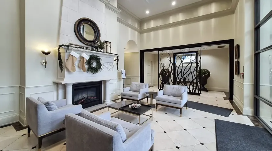 330 Red Maple Road, Richmond Hill, Ontario, Canada, 1 Bedroom Bedrooms, ,1 BathroomBathrooms,Condo,For Sale,Red Maple,2,2011045