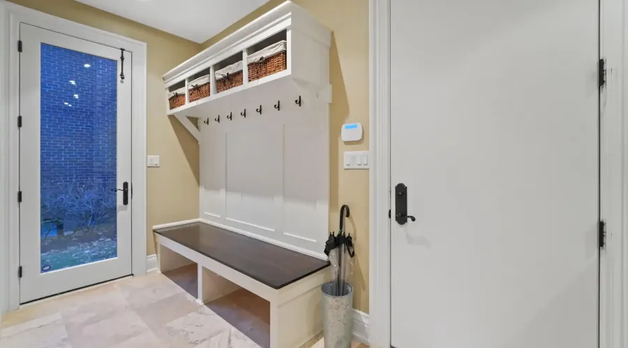 1286 Woodeden Drive, Mississauga, Ontario, L5H 2T6, Canada, 4 Bedrooms Bedrooms, ,7 BathroomsBathrooms,Residential,For Sale,2011222